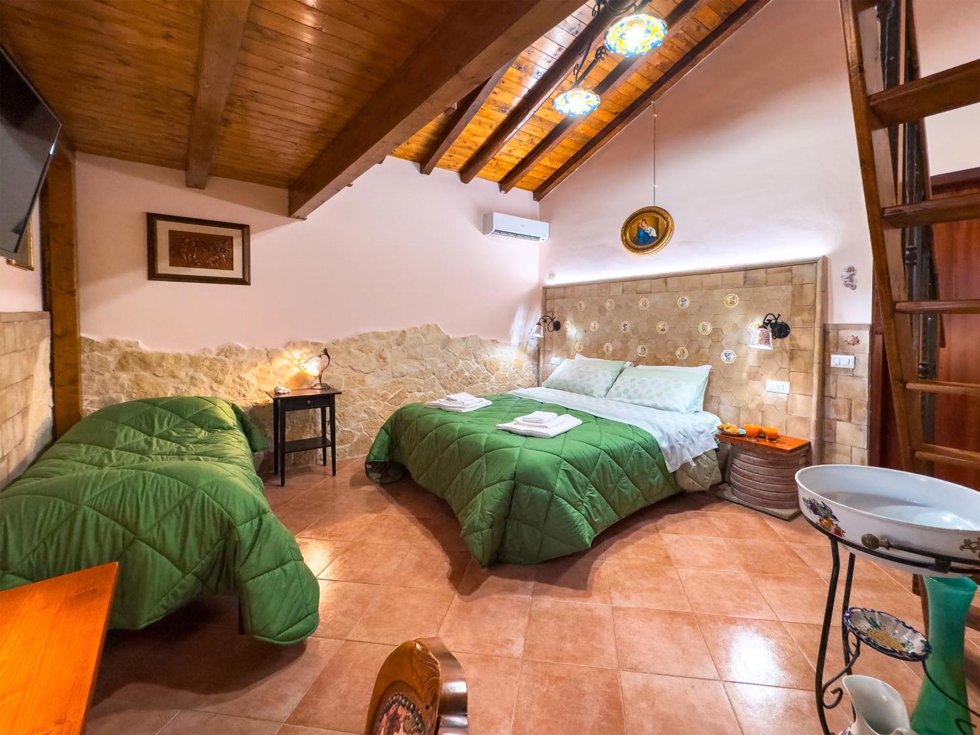 Villa Del Gelso Chalet Nel Parco Delletna Mascali Ngoại thất bức ảnh