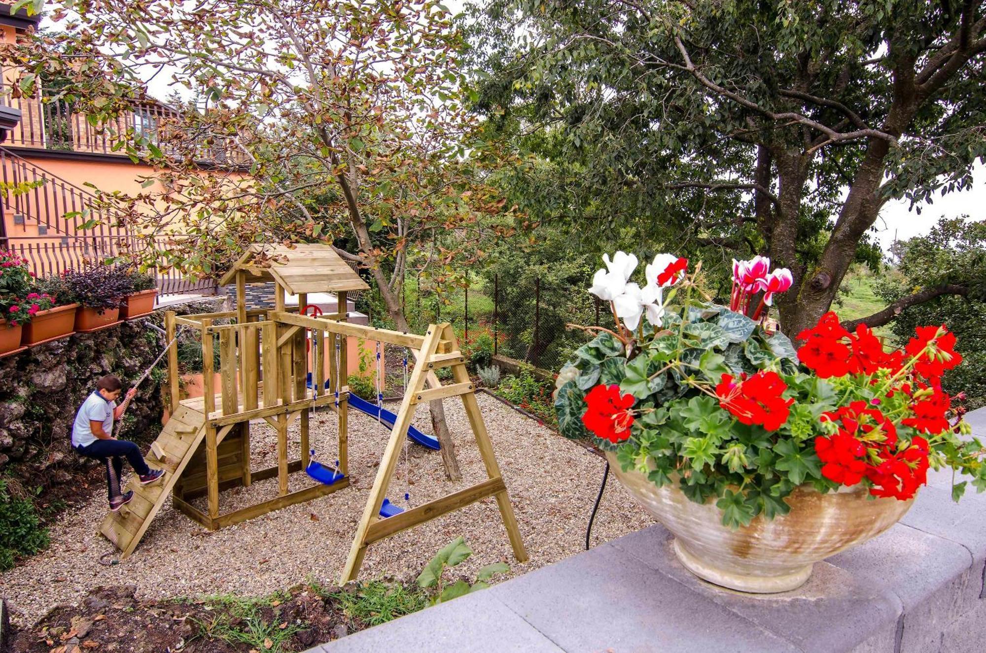Villa Del Gelso Chalet Nel Parco Delletna Mascali Ngoại thất bức ảnh